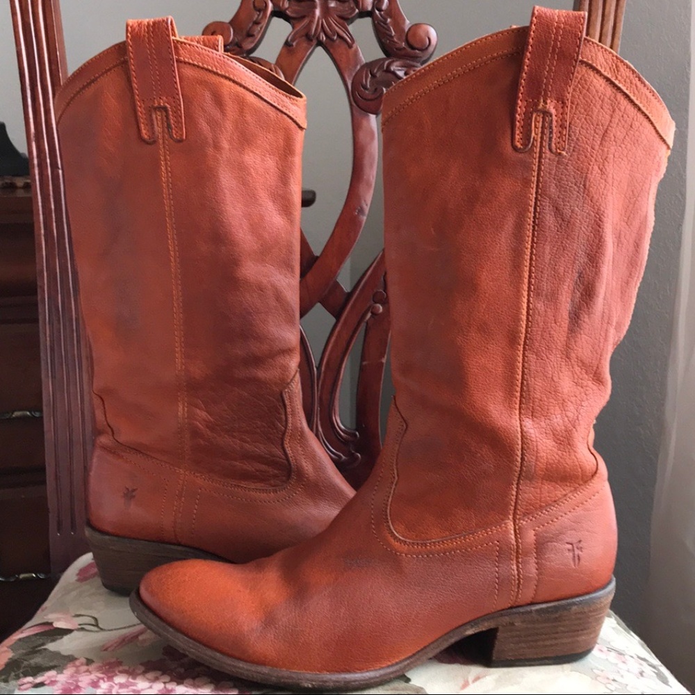 Frye Carson Pull On Boots *FIRM*
